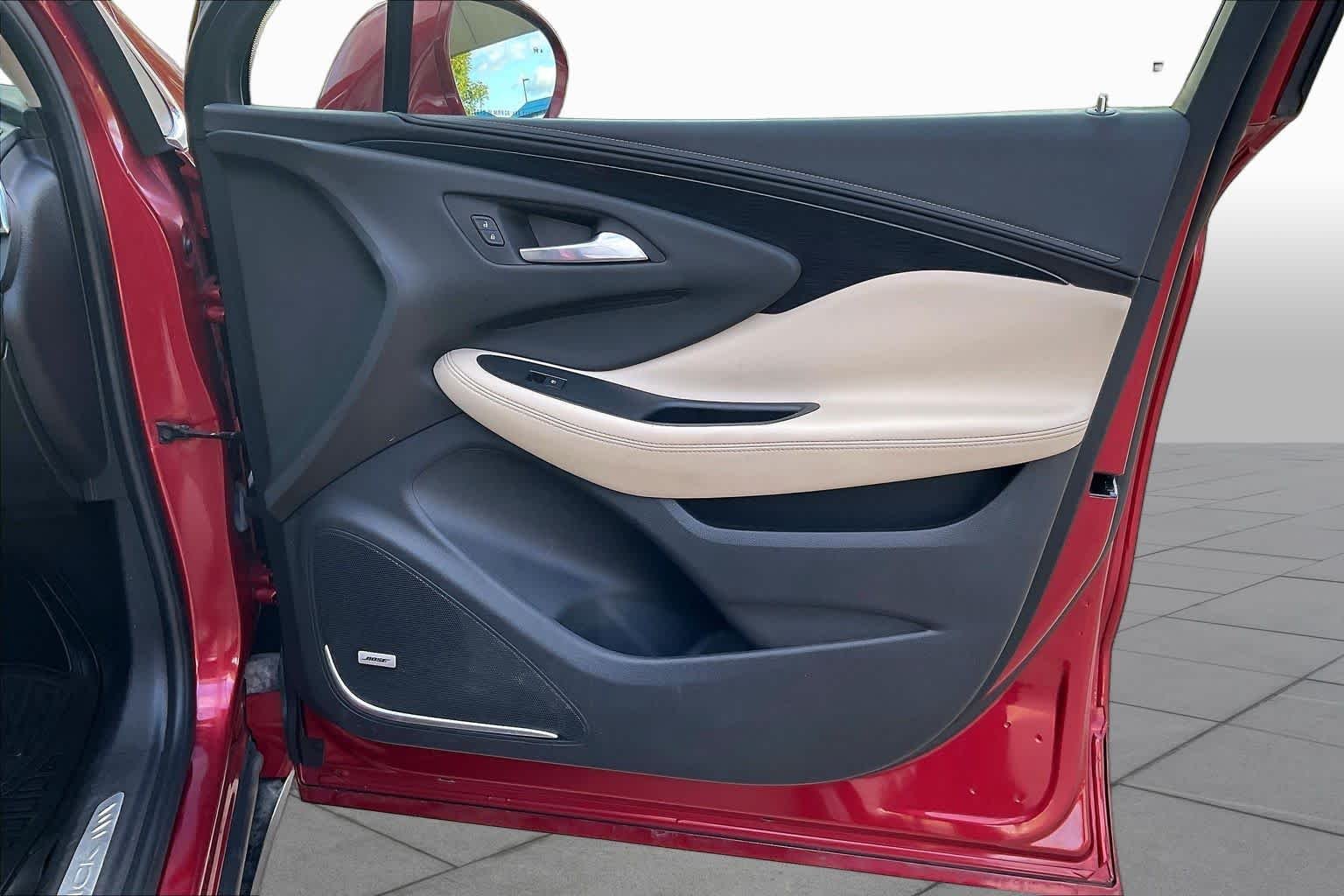Used 2017 CHILI RED METALLIC Buick Premium I image 23