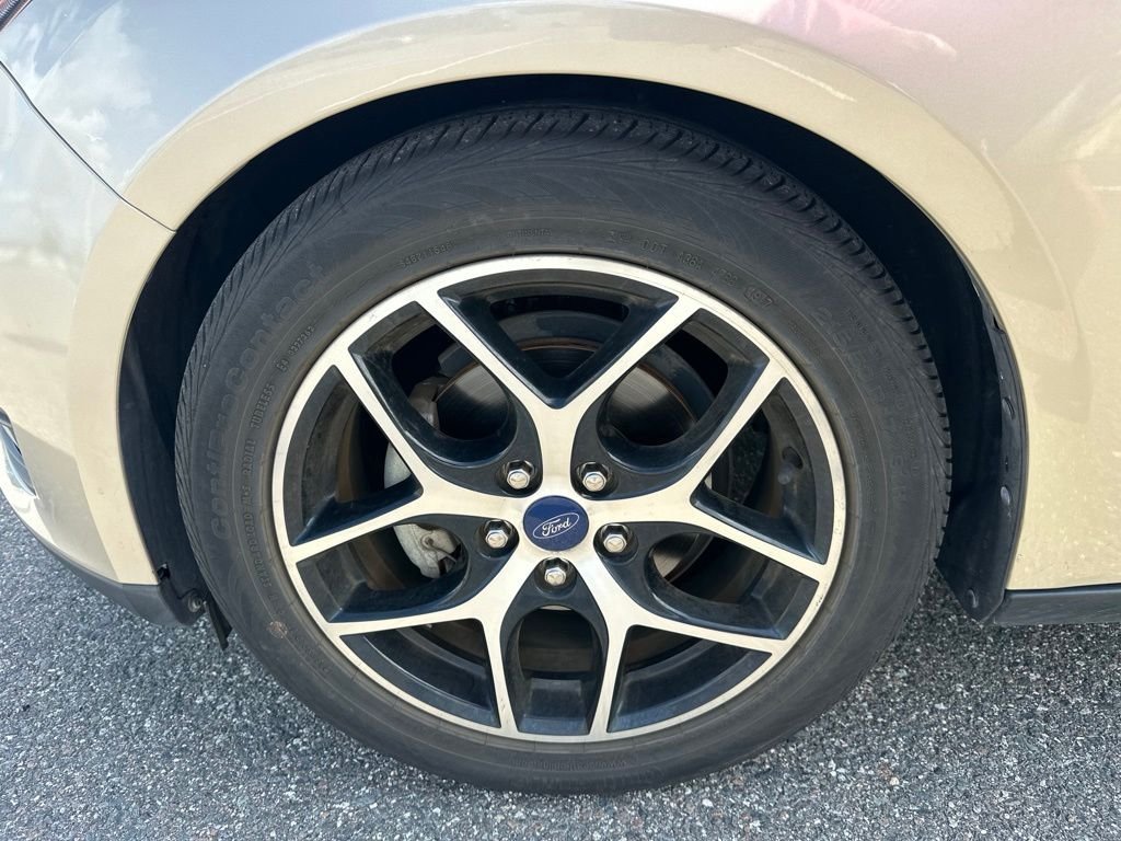 Used 2017 Gold Ford SEL image 14