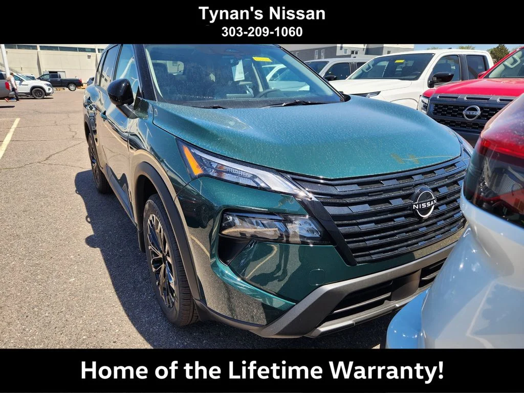 2026 Nissan Rogue Dark Armor AWD's photo