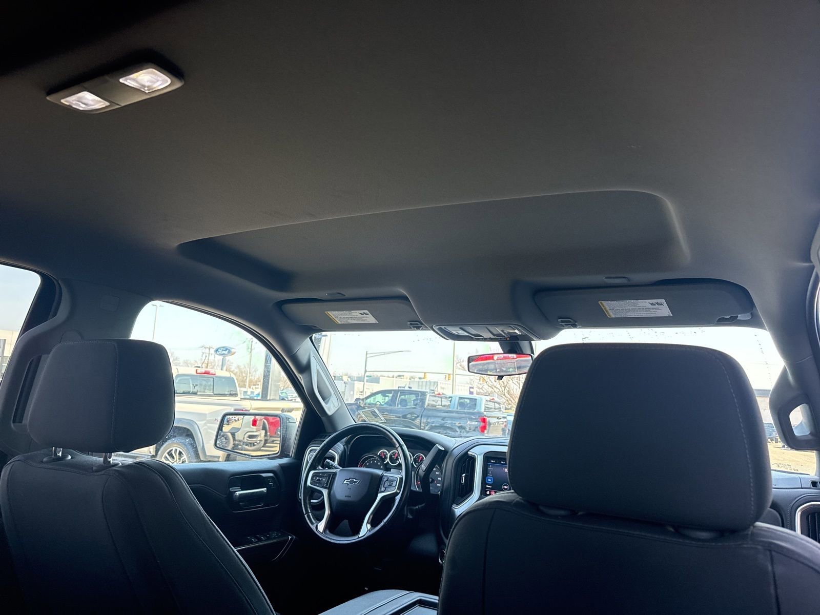 Used 2019 CAJUN RED TINTCOAT Chevrolet RST image 32