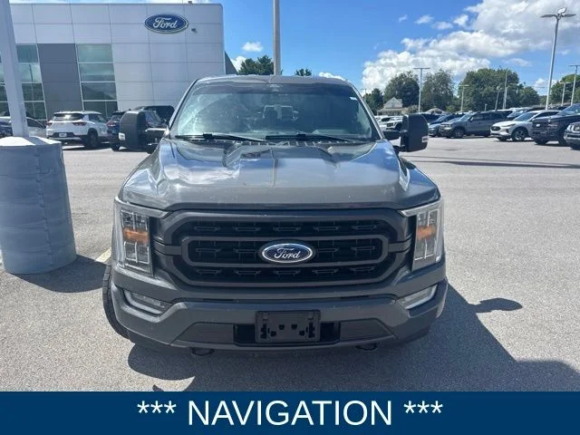 Used 2021  Ford XLT image 3
