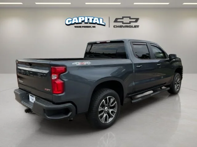 Used 2019 Gray Chevrolet RST image 5