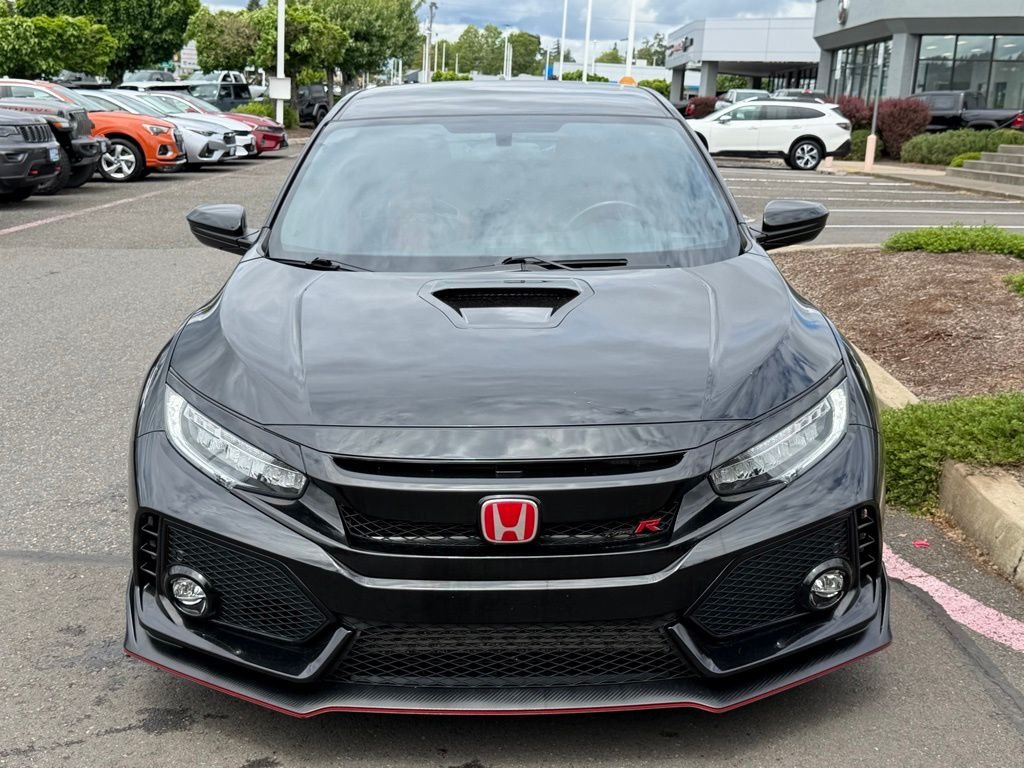 Used 2019 Crystal Black Pearl Honda Touring image 2