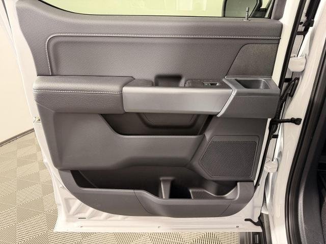 New 2026 Oxford White Ford XLT image 17