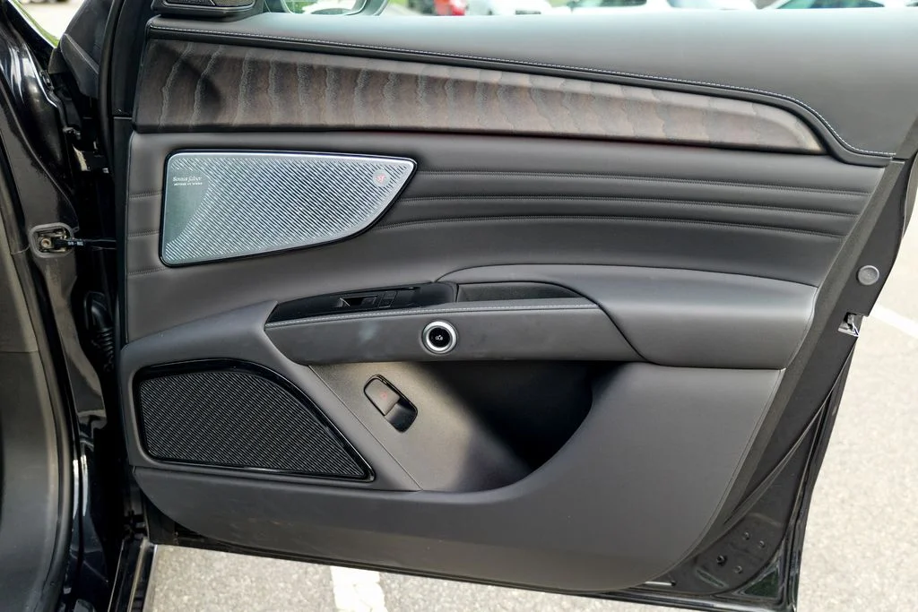 New 2025 Nero Noctis Black Maserati Base image 34