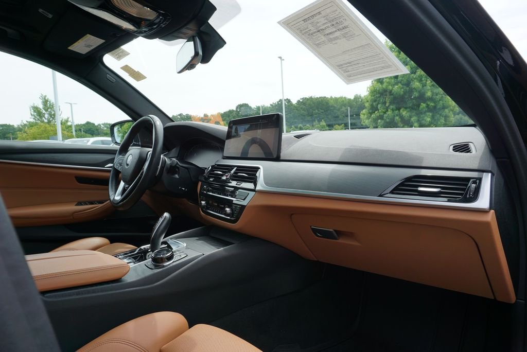 Used 2023 Black Sapphire Metallic BMW 530i xDrive image 56