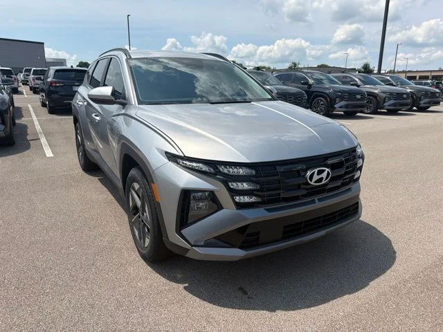 New 2026 Shimmering Silver Hyundai SEL image 1