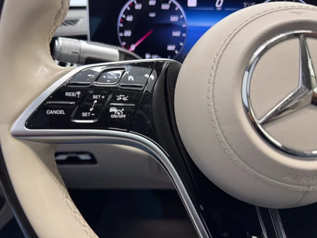 Certified Used 2023 Obsidian Black Metallic Mercedes-Benz S 500 image 23