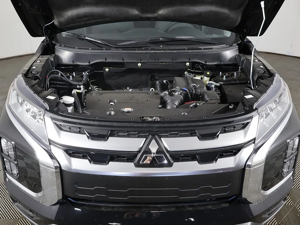 New 2026 Black Mitsubishi 2.0 SE image 17
