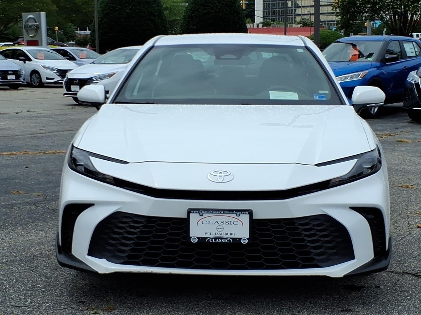 Used 2025 WHITE TOYOTA  image 2