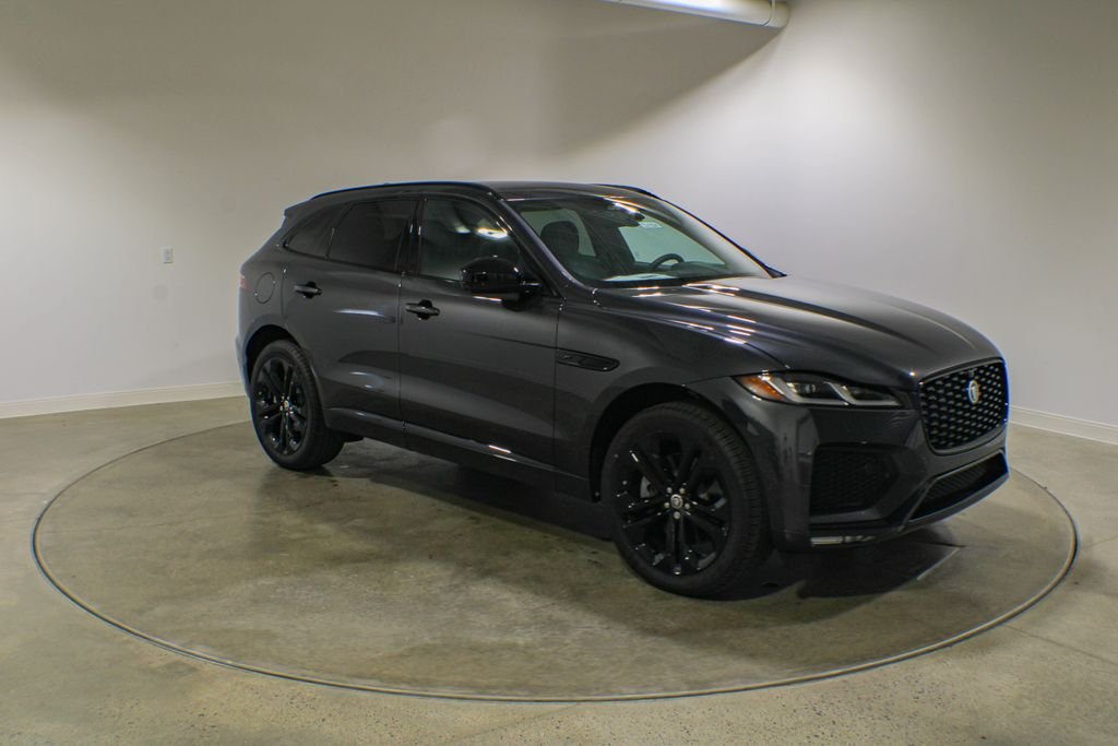 2026 Jaguar F-Pace R-Dynamic S - Photo 8