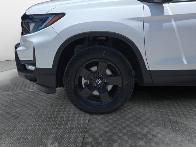 New 2026 Platinum White Pearl Honda Black Edition image 9