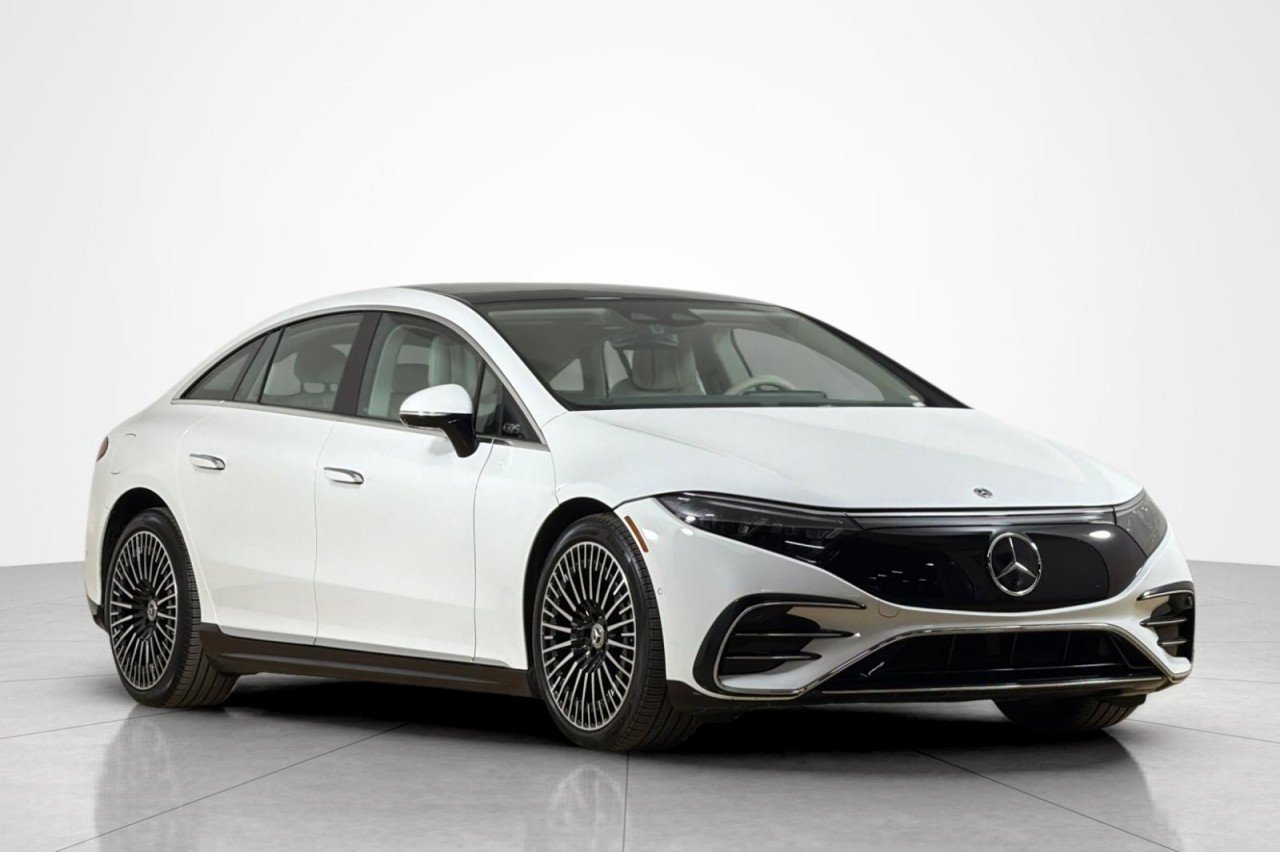 Certified Used 2023 Polar White Mercedes-Benz EQS 450 image 7