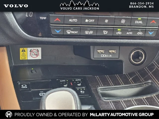 Used 2021 White Lexus 350 image 25