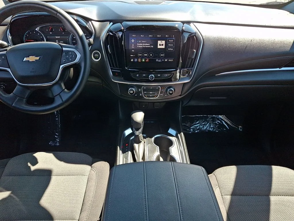Used 2023 Sterling Gray Metallic Chevrolet LT Cloth image 16