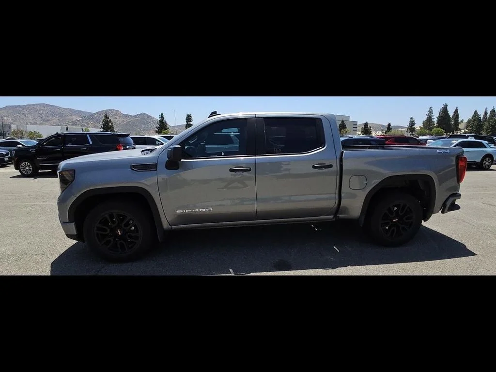 Used 2023 Silver GMC Pro image 6