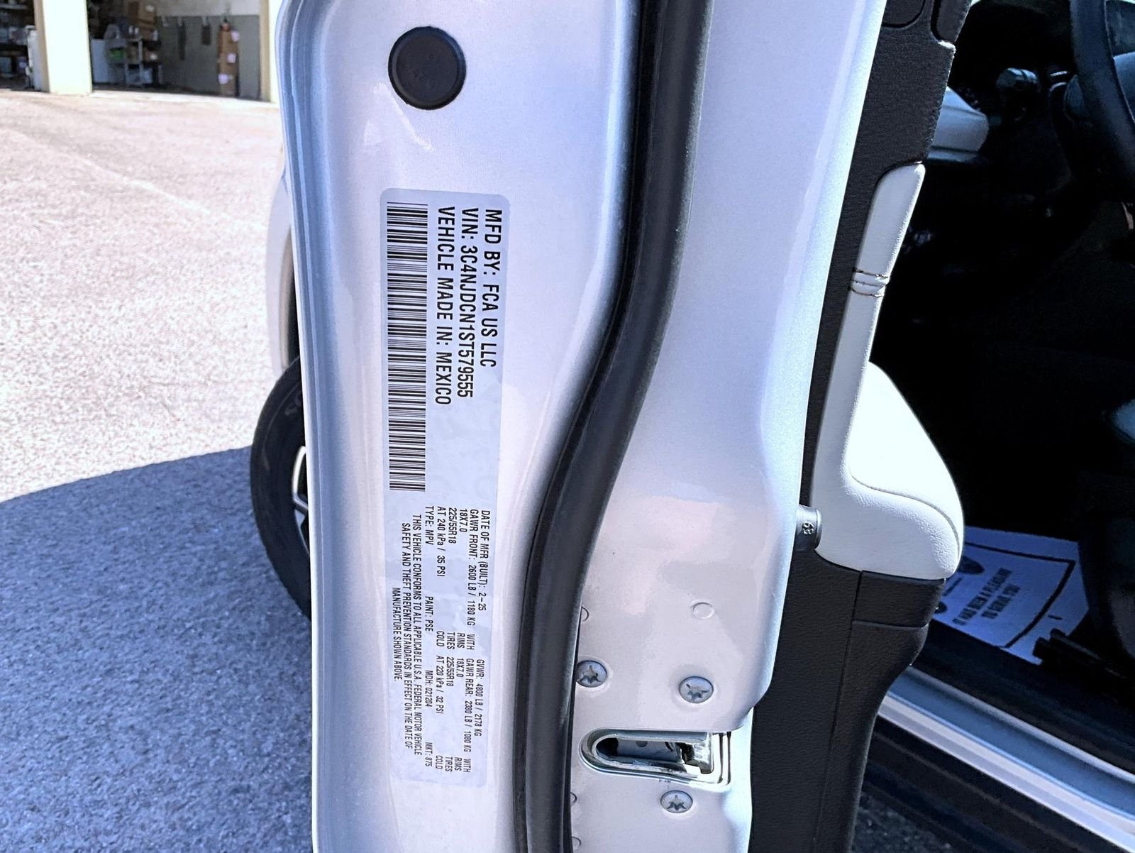 Certified Used 2025 Silver Jeep Limited image 25