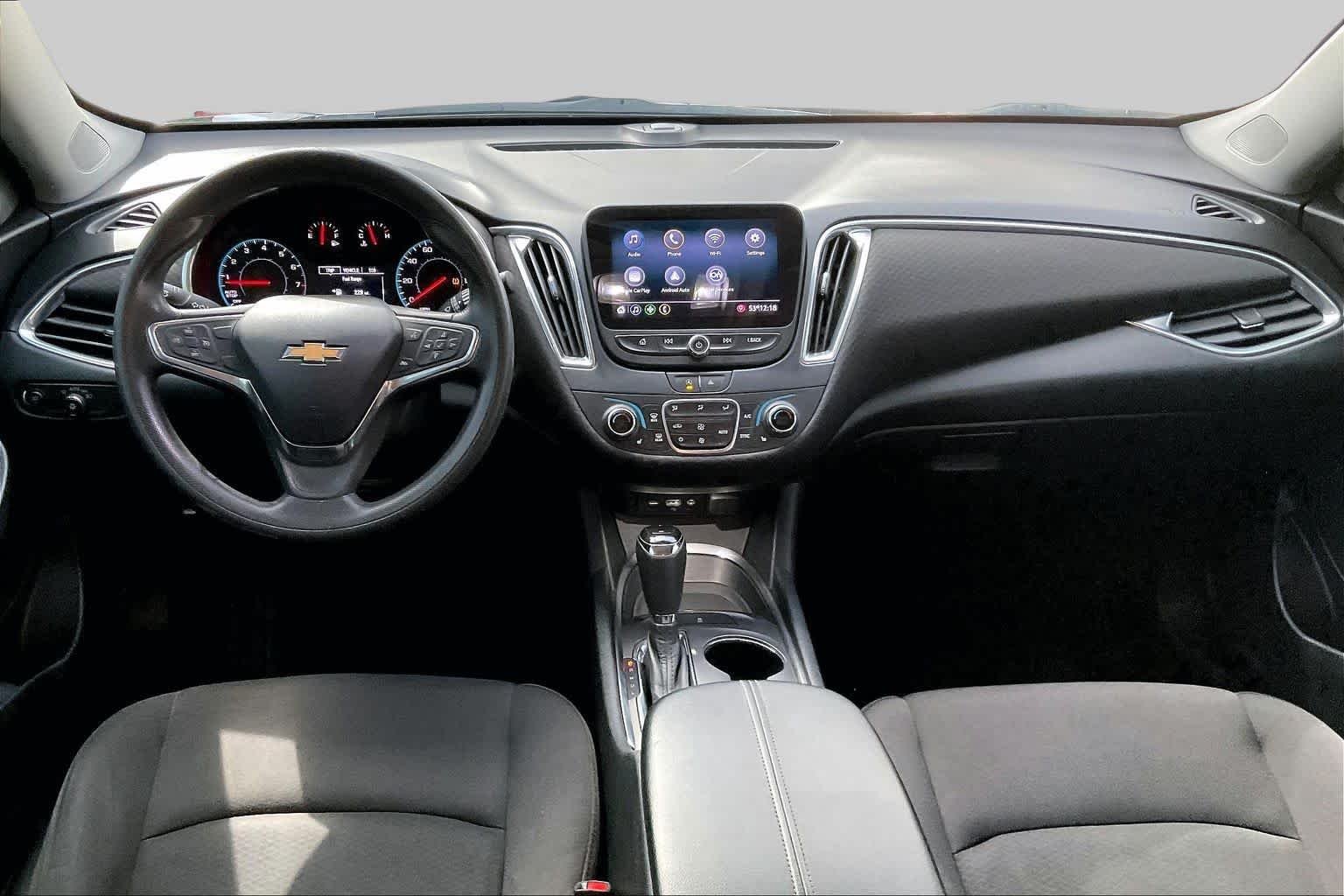 Used 2020 Mosaic Black Metallic Chevrolet LT image 14