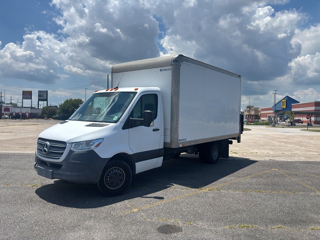2019 Mercedes-Benz Sprinter 3500/4500 Standard Roof V6