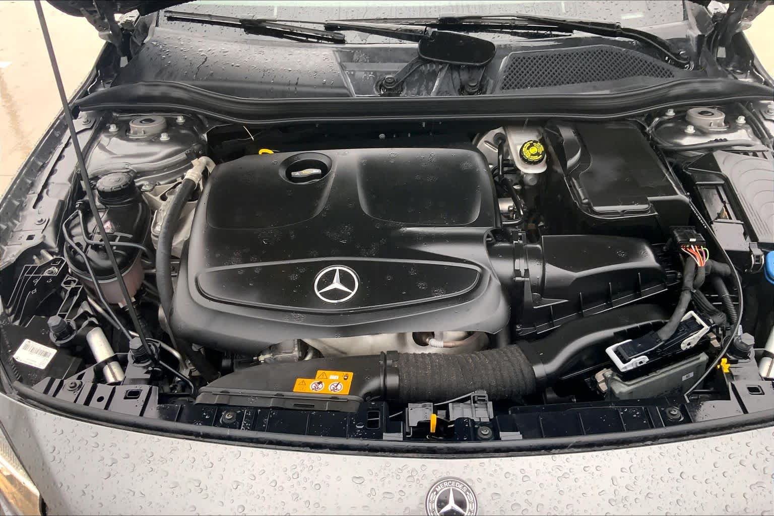 Used 2019 Mountain Grey Metallic Mercedes-Benz GLA 250 image 27