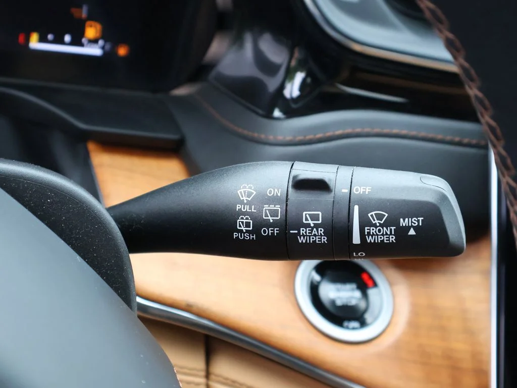 Used 2024 Red Jeep Summit Reserve image 39