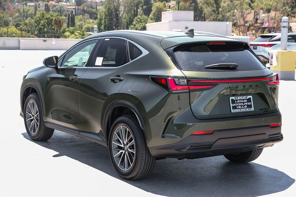 New 2026 Nori Green Pearl Lexus  350 AWD image 6