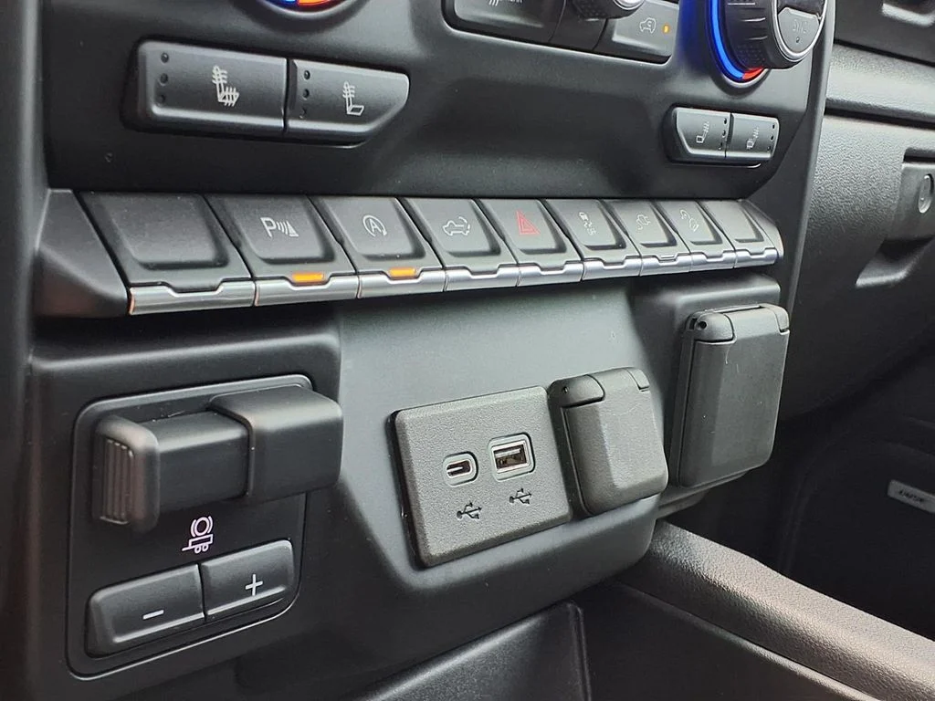 Used 2020 Black Chevrolet LT Trail Boss image 23