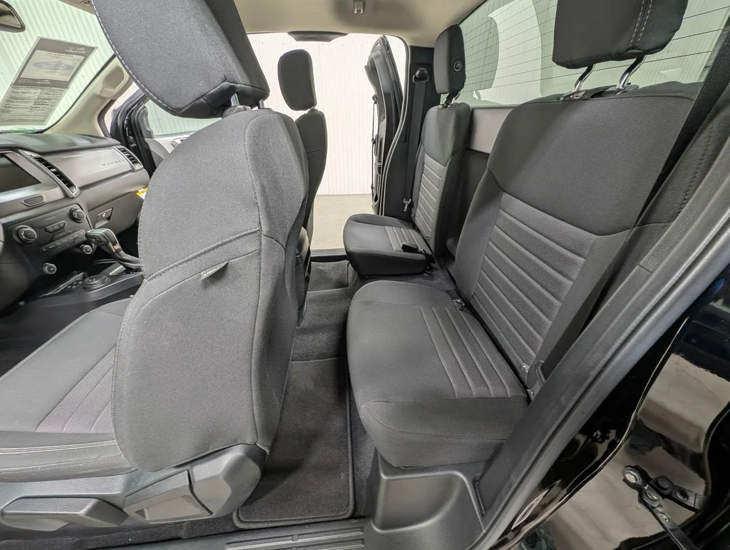 Used 2020 Shadow Black Ford XLT image 15