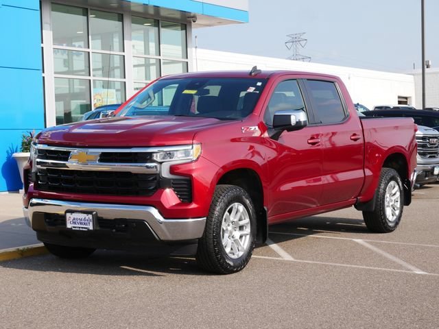 Used 2023 Chevrolet Silverado 1500 LT with VIN 1GCUDDED0PZ312608 for sale in Roseville, Minnesota
