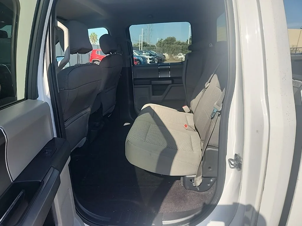 Used 2016 White Ford XLT image 20