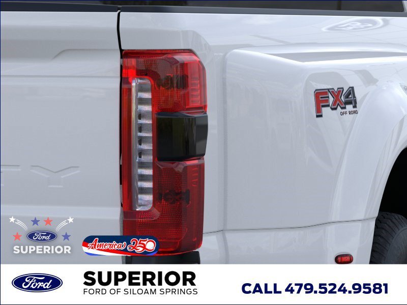 New 2026 Oxford White Ford LARIAT image 21