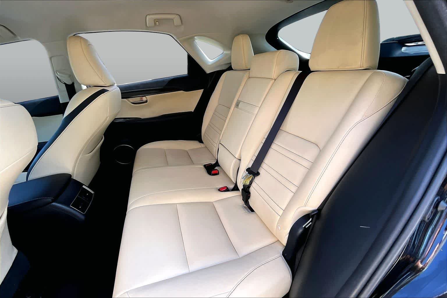 Used 2017 Obsidian Lexus  image 21