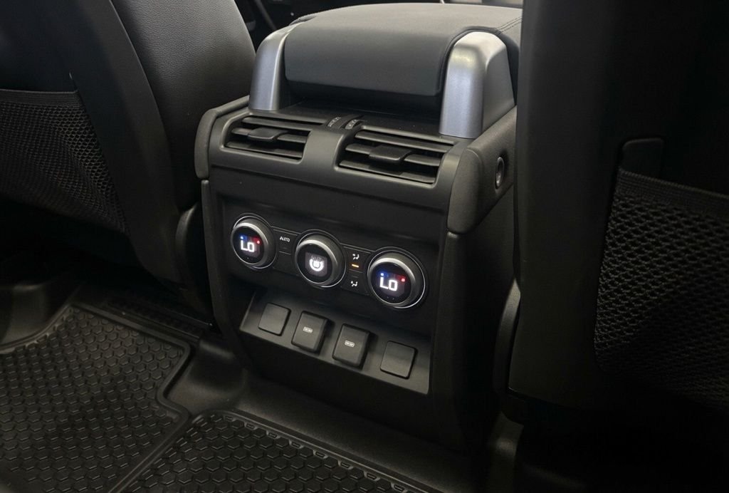 Used 2023 Gray Land Rover X-Dynamic SE image 16