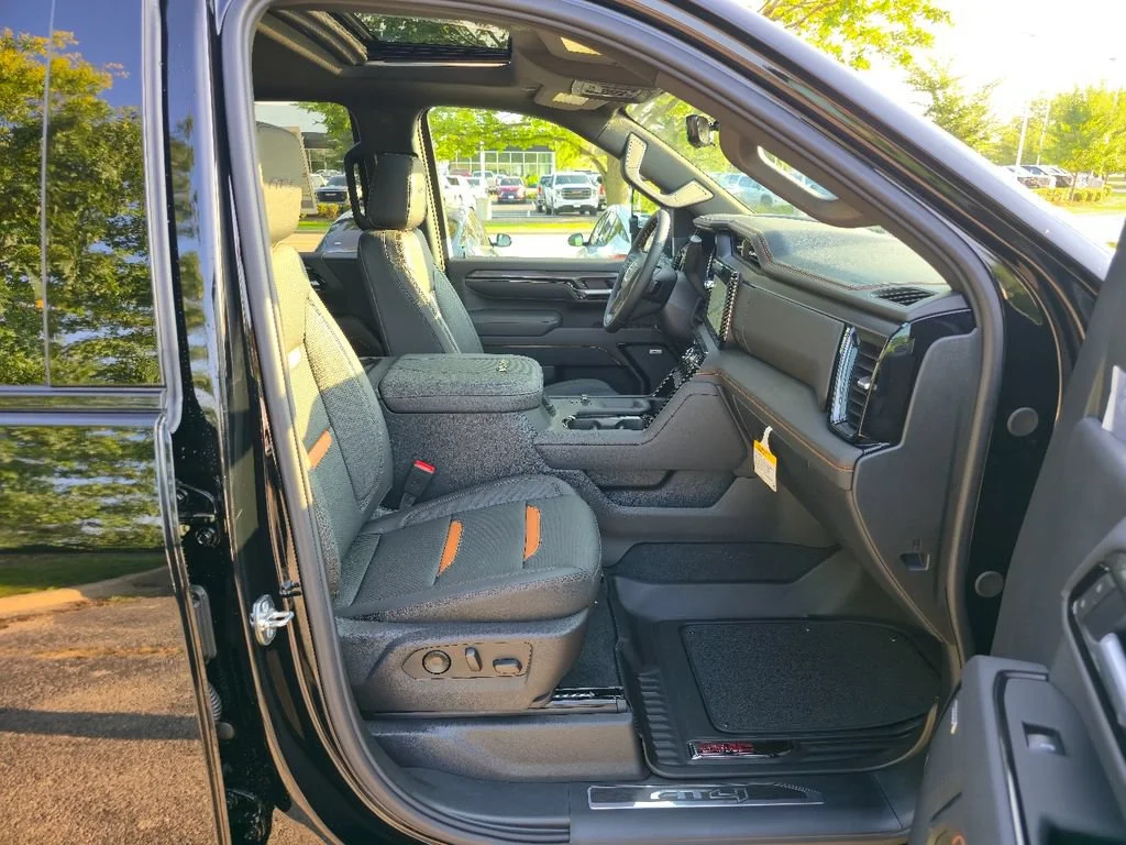 New 2026 Onyx Black GMC AT4 image 29