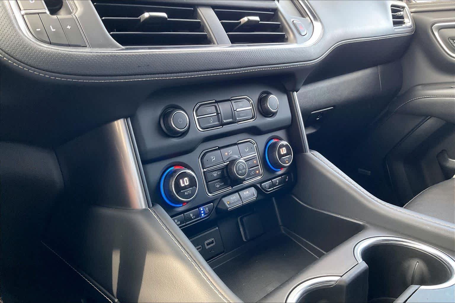 Used 2023 Silver Sage Metallic Chevrolet Premier image 32