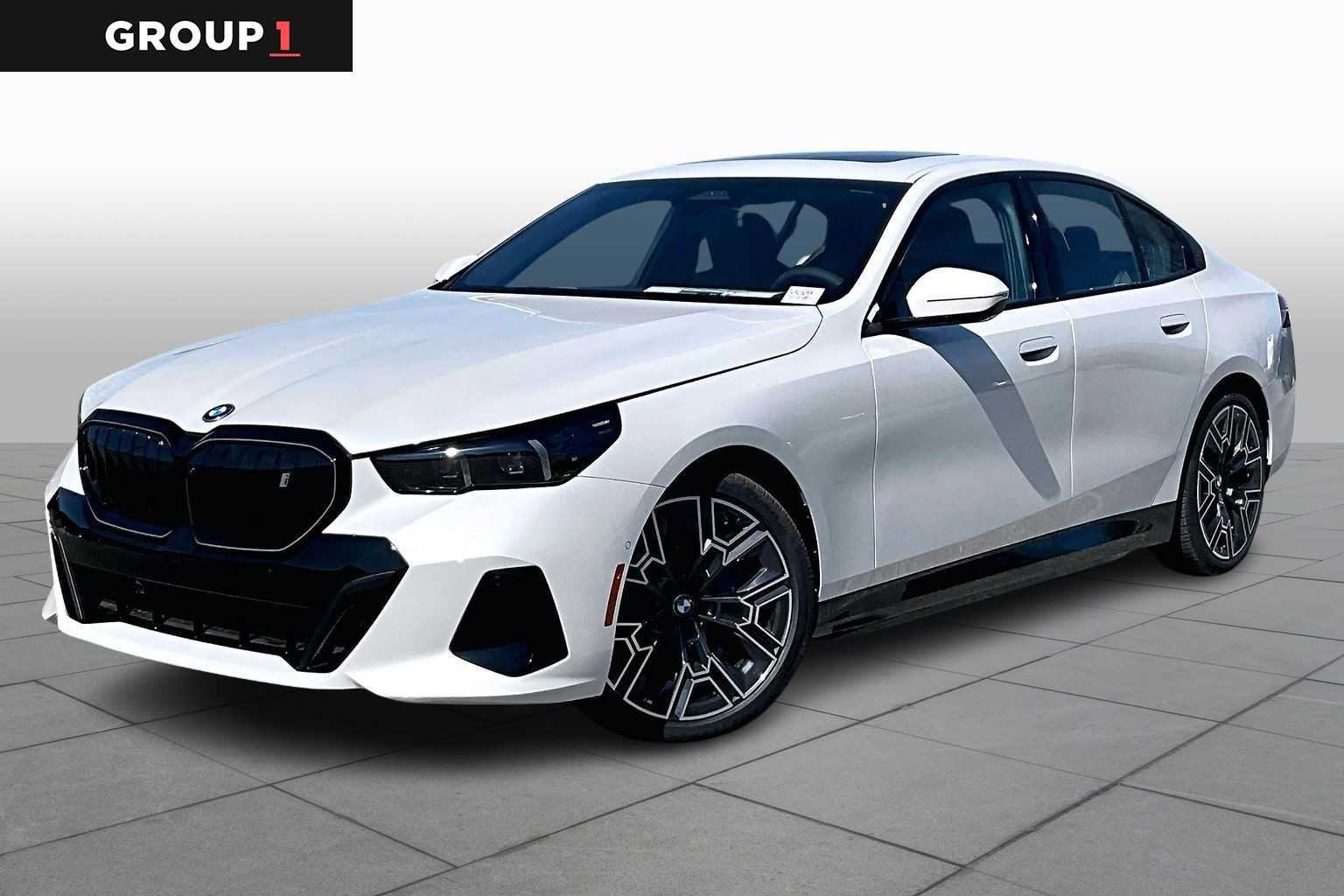 Mineral White Metallic 2026 BMW i5 eDrive40 Sedan Rear-Wheel Drive