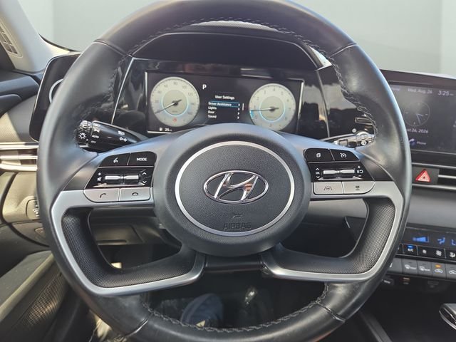 Used 2022 Black Hyundai SEL image 21