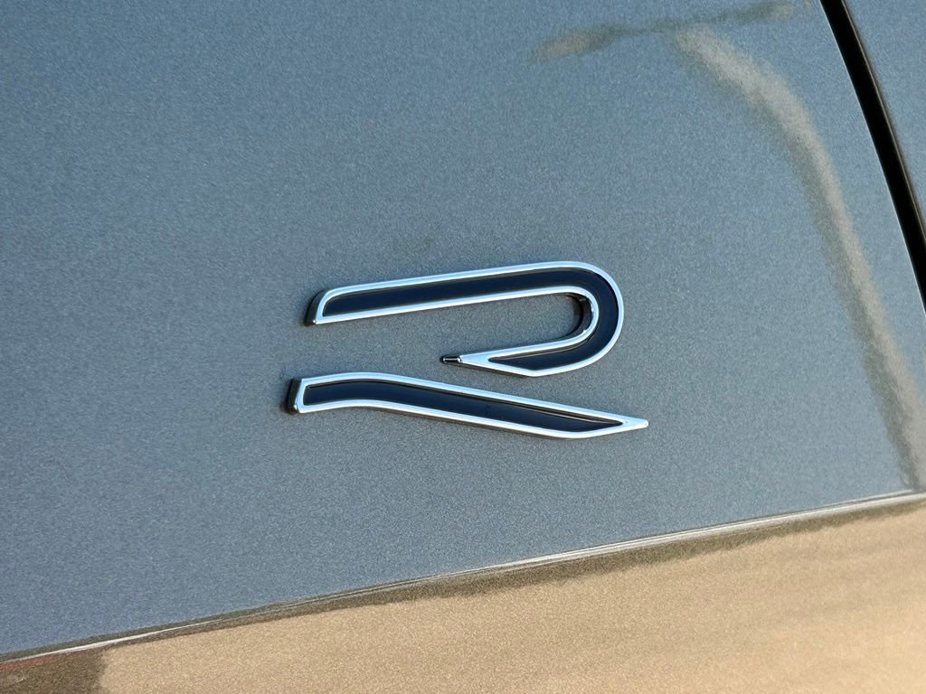 New 2026 Green Volkswagen 2.0T SE R-Line Black image 35