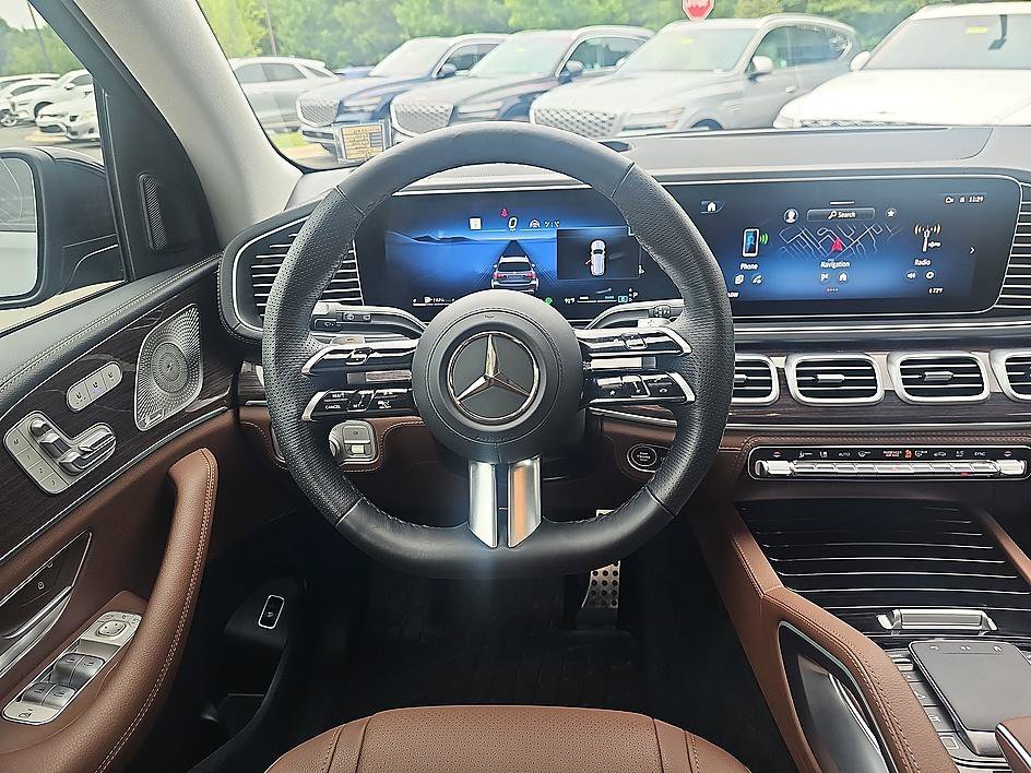 Used 2026 Selenite Gray Metallic Mercedes-Benz GLS 450 image 19
