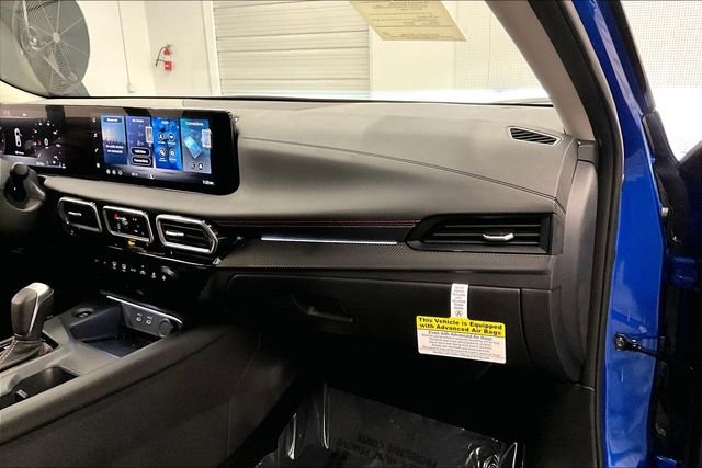New 2026 Bluestone Pearl/Super Blk Nissan SR image 33