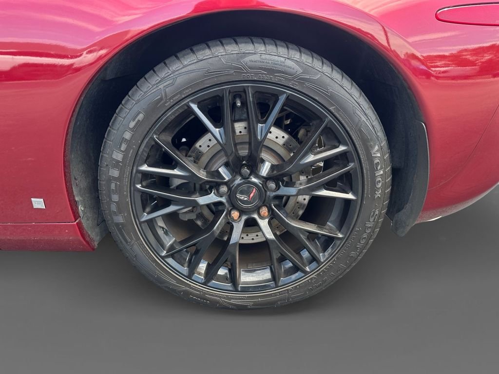 Used 2006 Red Chevrolet Base image 8