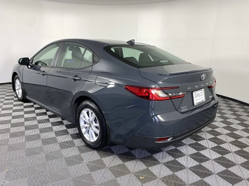 Used 2026 Underground Toyota LE image 6