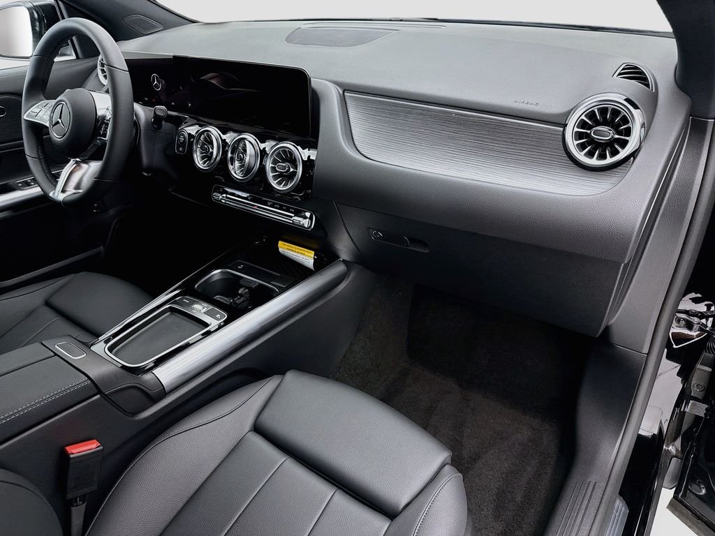 New 2026 Night Black Mercedes-Benz GLA 250 image 15