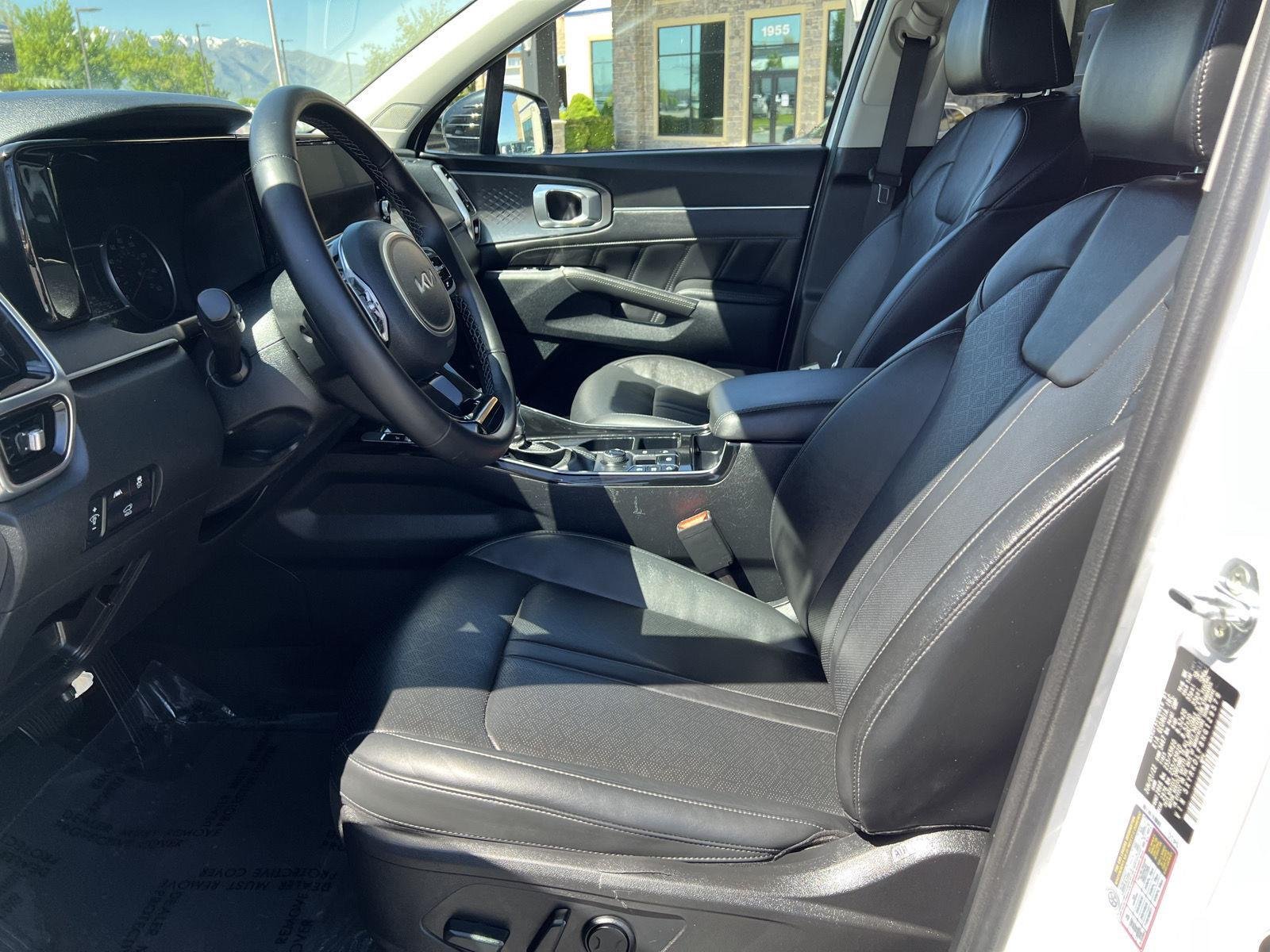 2022 Kia Sorento SX - Photo 16