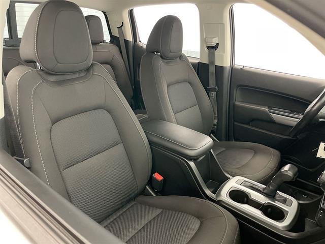 Certified Used 2020 SUMMIT WHITE Chevrolet 4WD LT image 27