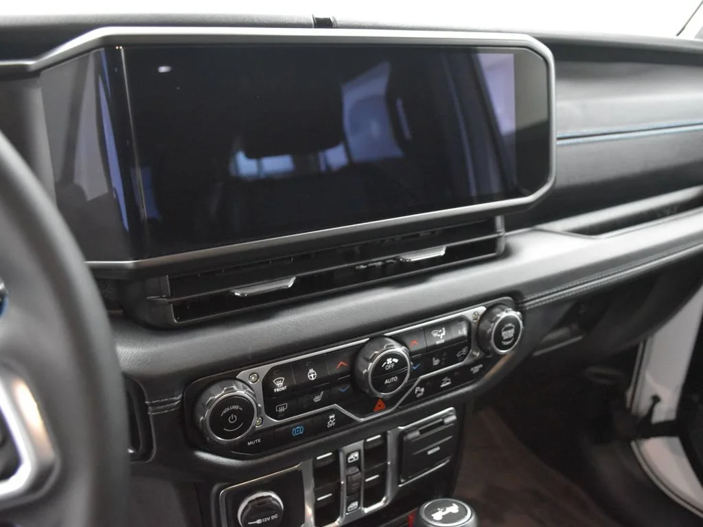Used 2024 White Jeep High Altitude 4xe image 14