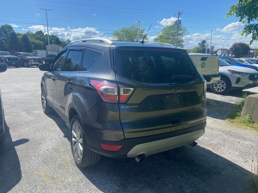 Used 2017 Magnetic Ford Titanium image 4