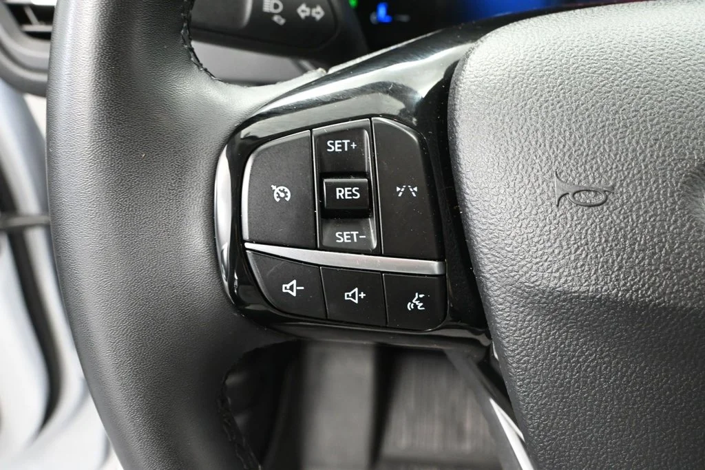 Used 2023 White Ford Active image 21