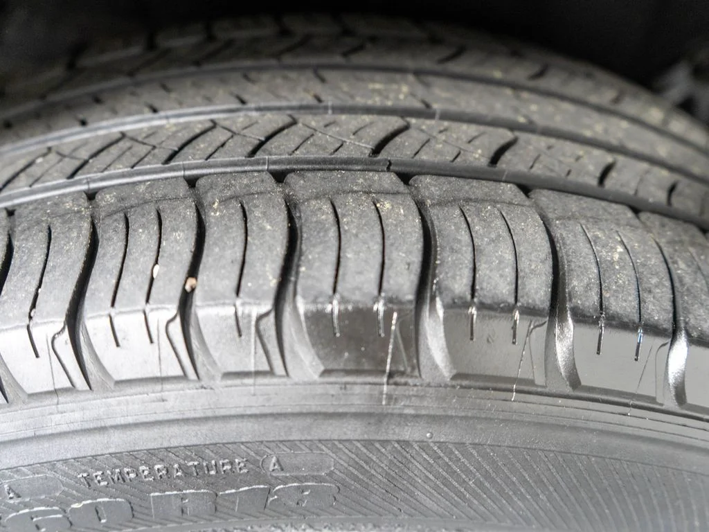 Used 2012 Black Lexus 450h image 31