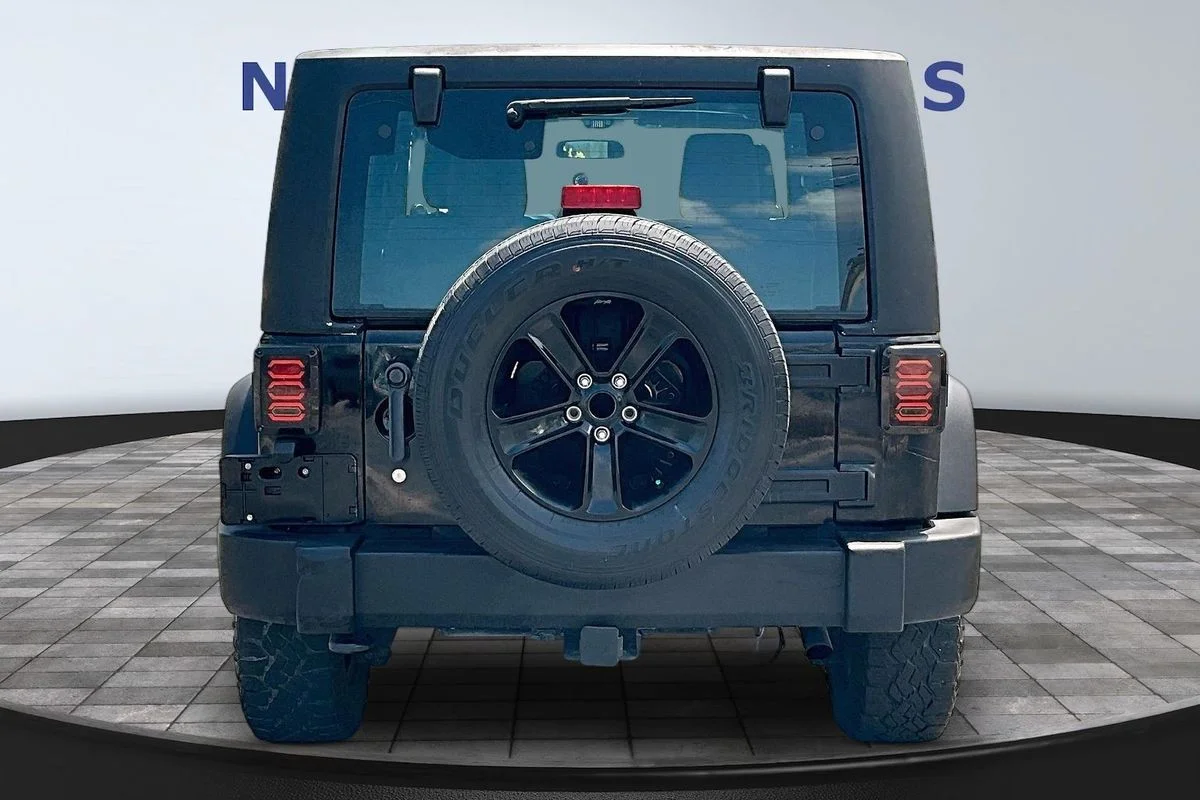 Used 2012  Jeep Sport image 5